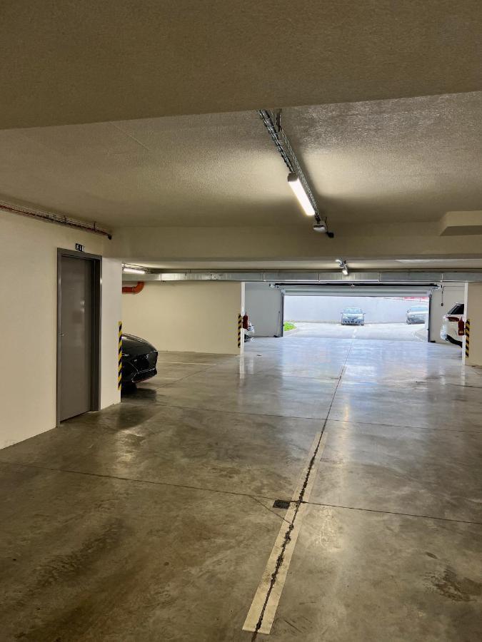 Cozy Stay Apartment Trenčín エクステリア 写真