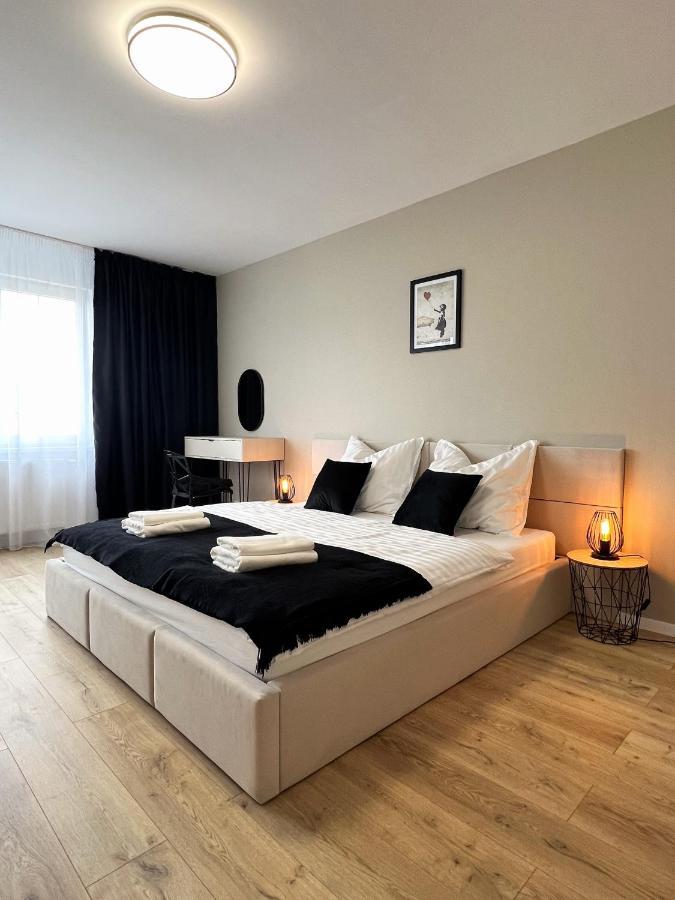 Cozy Stay Apartment Trenčín エクステリア 写真