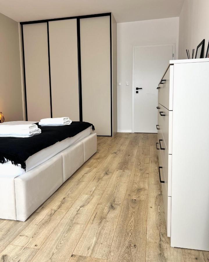 Cozy Stay Apartment Trenčín エクステリア 写真